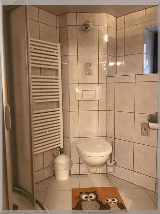 Hinteres Bad Pension Deparade Altenburg – komfortable Unterkunft