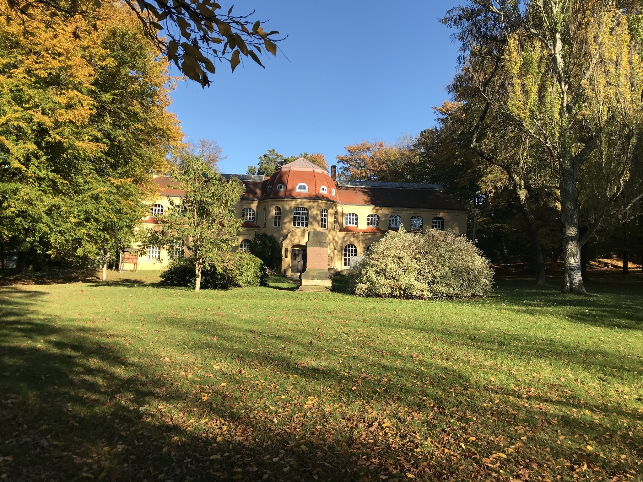 Mauritianum Altenburg – Naturkundemuseum und Umgebung